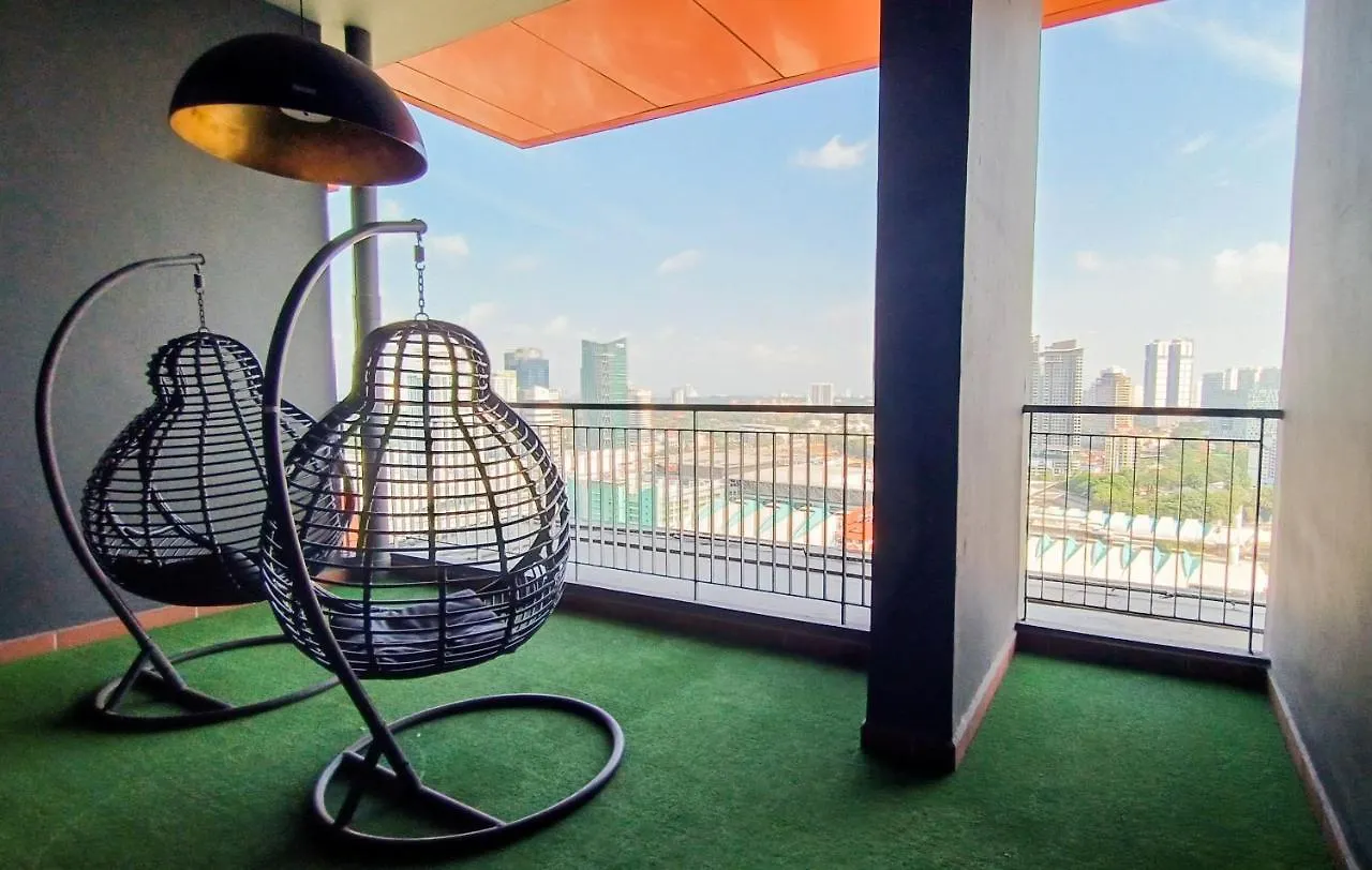 Loft Suite Seaview Near Johor Bahru Custom 7 Pax