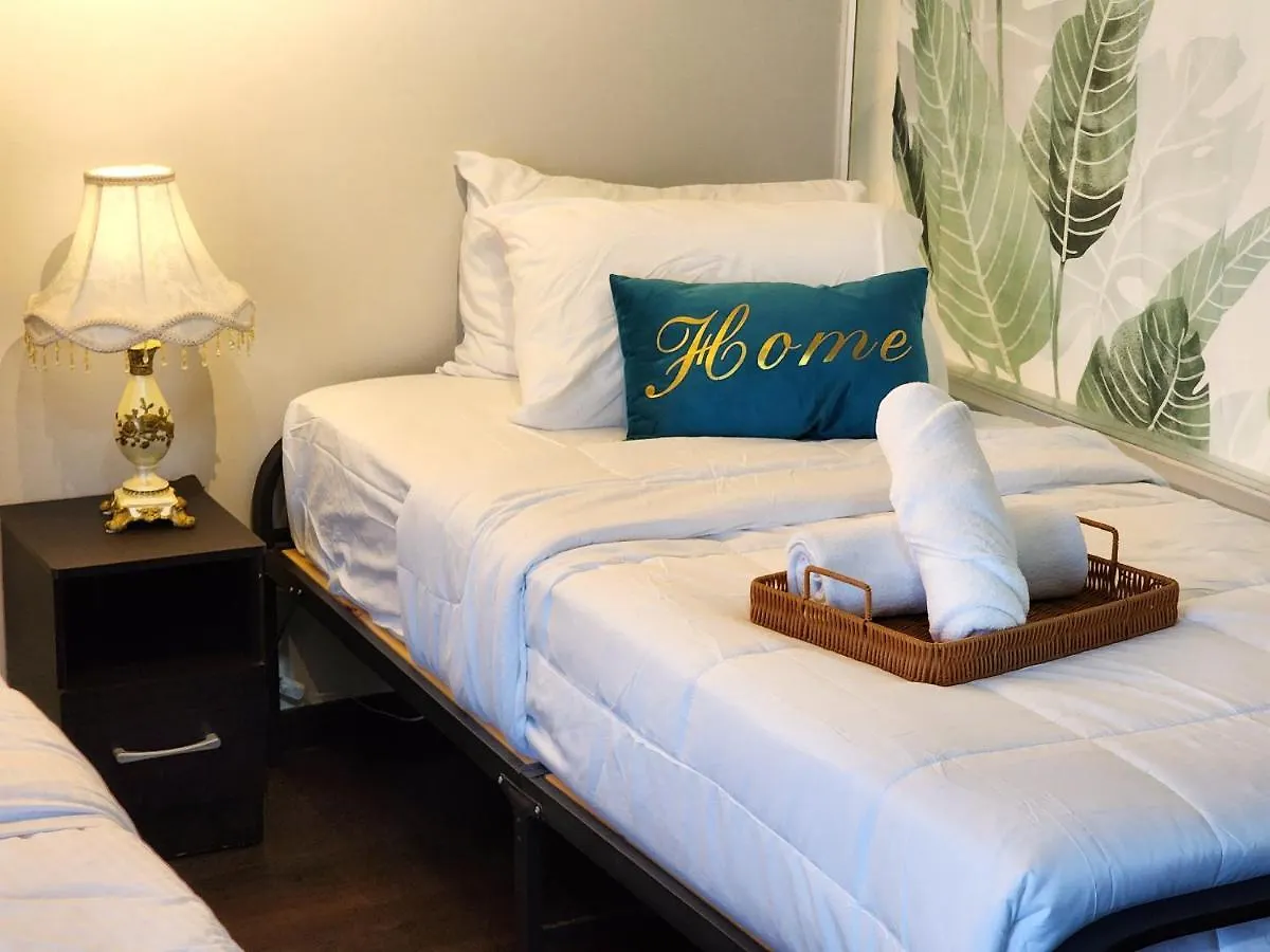 Loft Suite Seaview Near Johor Bahru Custom 7 Pax Apartment