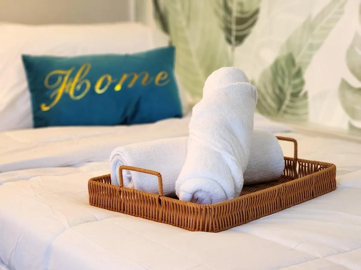 Daire Loft Suite Seaview Near Johor Bahru Custom 7 Pax Malezya